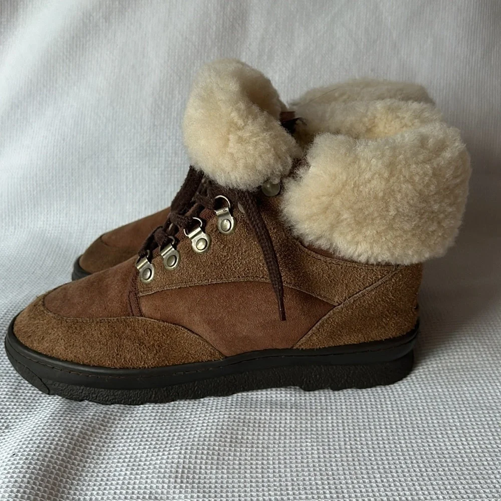 EMU Ridge Brown Suede Leather Sheepskin Laceup Ankle Boots Size 7 Women’s 6 Mens